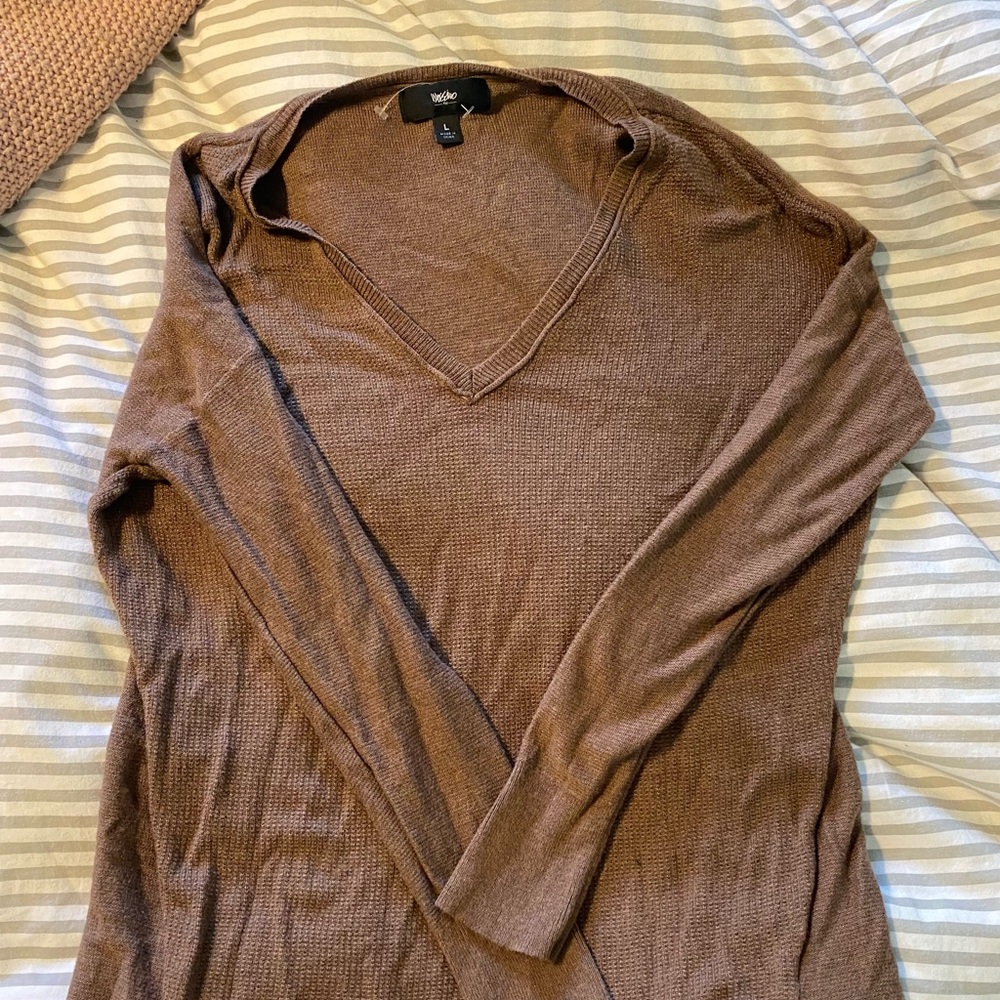 Mission size Large sweater